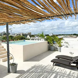 balam-suites.quintano-roohotels.com/